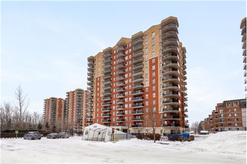 Residential - Condo/Apartment - Chomedey (Laval), Canada - Canada