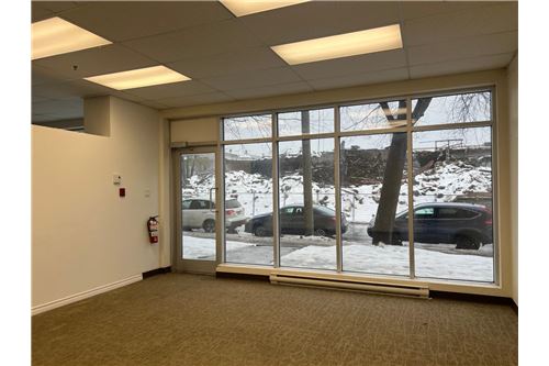 Commercial - Investment - Saint-Paul/Émard, Canada - Canada