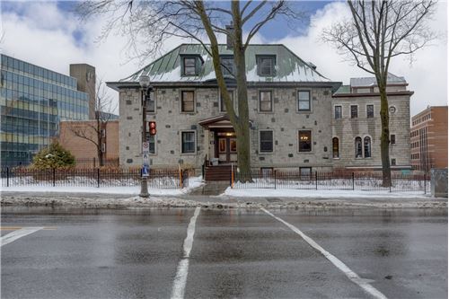 Residential - Condo/Apartment - La Cité, Saint-Jean-Baptiste, Canada - Canada