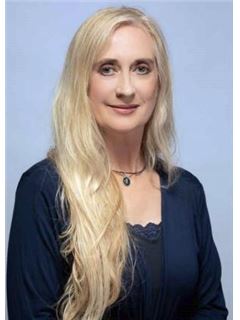Associate - Monica Ann Fourie - RE/MAX Masters (Bryanston)