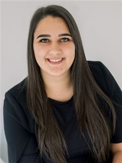 Associate - Jessica Joubert - RE/MAX Town and Country (Krugersdorp)
