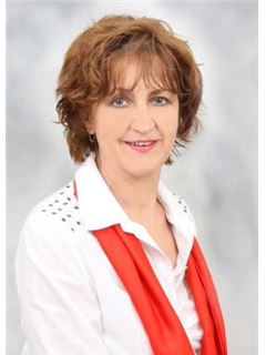 Brokeris/Īpašnieks - Jenny De Necker - RE/MAX All Stars - Alberton