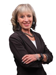 Aģents - Sharon Dismore - RE/MAX Superior - Mulbarton