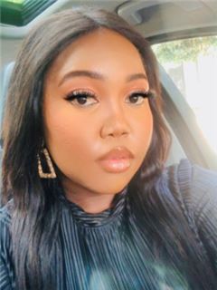 Aģents - Carol Velaphi - RE/MAX Superior - Mulbarton