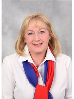 ตัวแทนอสังหาริมทรัพย์ - Carol Mostert - RE/MAX All Stars - Alberton