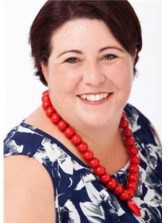 Immobilienmakler/in - Ilze van Dyk - RE/MAX Address (Upper Highway)