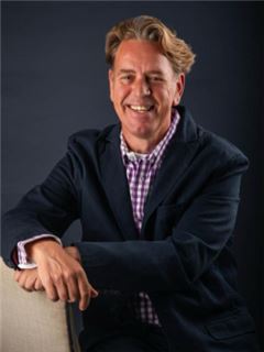 Reg. Fastighetsmäklare - Christo Botes - RE/MAX Infoglobe - Constantia Park