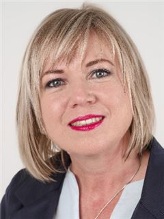 Broker/Owner - Anna-Tabitha Bothma - RE/MAX Gem (Stilbaai)