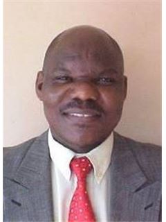 Aģents - Justice Ncube - RE/MAX Superior - Mulbarton