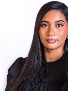 助理 - Layla Arendze - RE/MAX Unlimited (Durbanville)