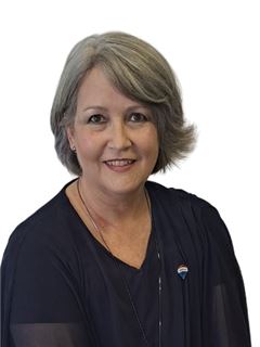 Associate - Gerda Visagie - RE/MAX Unlimited (Durbanville)