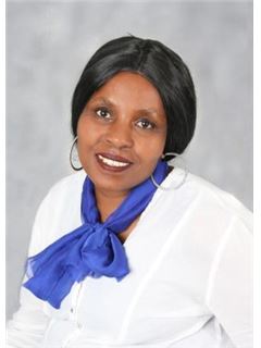סוכן - Nomonde Nomzanga - RE/MAX All Stars  - Germiston