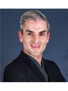 Tertius Swanepoel - RE/MAX Infoglobe - Constantia Park