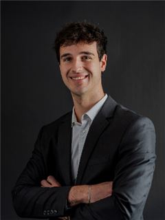 Reg. Fastighetsmäklare - Cooper van Heerden - RE/MAX Infoglobe - Constantia Park