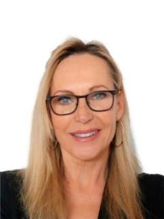 Associate - Dresden Lee - RE/MAX Living - Sea Point