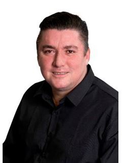 Ciaran Bates - RE/MAX Panache - North Durban