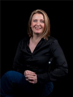 Consulente Immobiliare - Sharon Crewe - RE/MAX Masters (Weltevreden Park)
