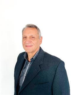 Associate - Luis Baeta - RE/MAX Town and Country (Krugersdorp)