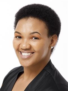 Agent - Thandeka Ngubane - RE/MAX Address - Berea