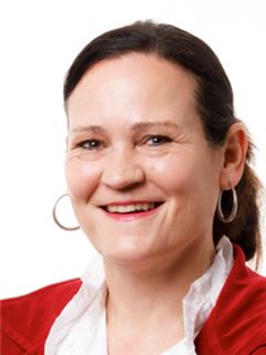 Immobilienmakler/in - Madalo Kruger - RE/MAX Address (Upper Highway)