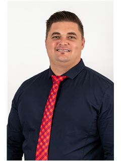 Christo van der Walt - RE/MAX Town and Country (Krugersdorp)