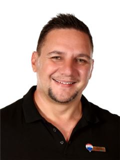 Associate - Morne Prinsloo - RE/MAX Town and Country (Krugersdorp)