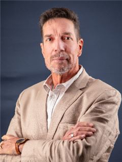 Reg. Fastighetsmäklare - Braam Botha - RE/MAX Infoglobe - Constantia Park