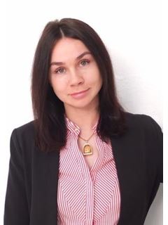 Associate - Liya Samarya - RE/MAX Living - Sea Point