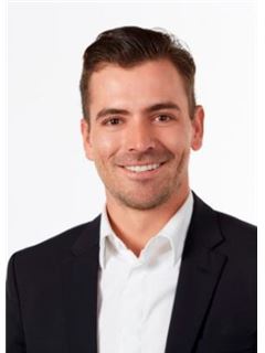 Associate - Philip Gullan - RE/MAX Living - Sea Point