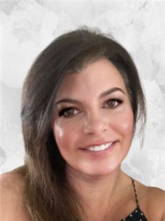 Nepremičninski posrednik - Lia Breytenbach - RE/MAX All Stars - Alberton