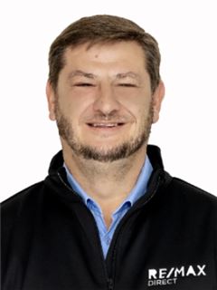 Associate - Hennie Swart - RE/MAX Town and Country (Krugersdorp)