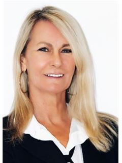 Associate - Thiry Murray - RE/MAX Living - Sea Point
