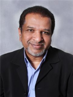 Агент - Sayed Basha - RE/MAX Superior - Mulbarton