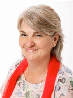 Agent - Coral Baillie - RE/MAX Address - Berea