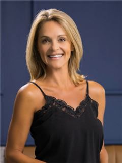 Immobilienmakler/in - Nadia Geyser - RE/MAX Panache - North Durban