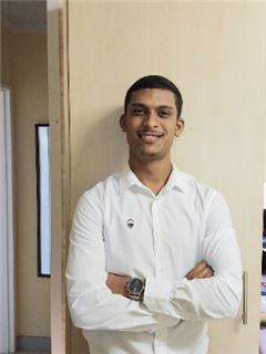 Associate - Mu'izz Abrahams - RE/MAX Unlimited (Durbanville)