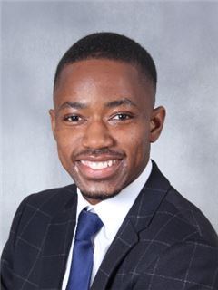 Associate - Siya Dube - RE/MAX Finest - Alberton
