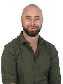 Tony van Vliet - RE/MAX Infoglobe –Midstream