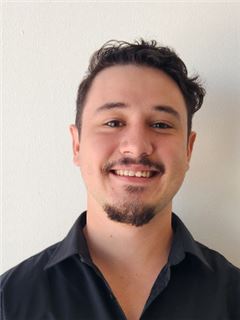 Associate - Ryno Van Wyk - RE/MAX Unlimited (Durbanville)