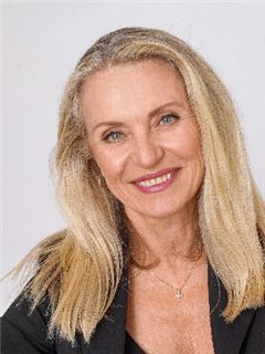 Immobilienmakler/in - Marilina Lewis - RE/MAX Panache - North Durban