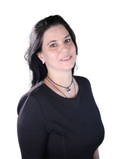 Associate - Nicole Perlzweig - RE/MAX Masters (Bryanston)