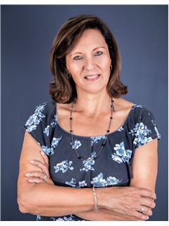 Associate - Marida Oosthuysen - RE/MAX Infoglobe –Midstream