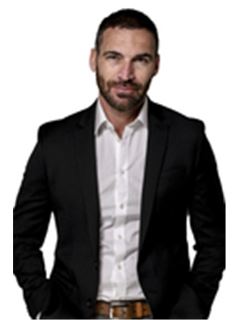 Associate - Dale Jackson - RE/MAX Living - Sea Point