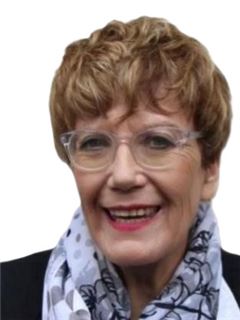 Associate - Estelle Dempers - RE/MAX Unlimited (Durbanville)