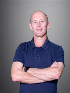 Associate - Stuart MacGregor - RE/MAX Dolphin Realtors (La Mercy)