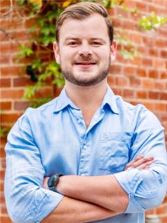 Agent - Jacques Steenkamp - RE/MAX Capital (Montana)