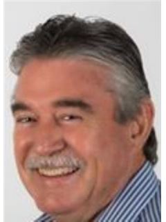 Associate - Alan le Vieux - RE/MAX Dolphin Realtors (La Mercy)
