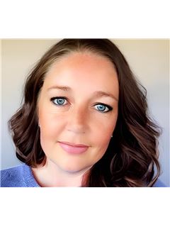 Aģents - Kyla Viljoen - RE/MAX Superior - Mulbarton
