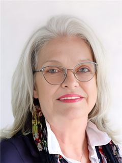 Associate - Marcia Williams - RE/MAX Gem (Stilbaai)