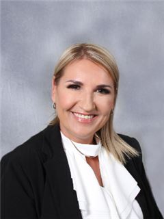 Associate - Krizinda Willemse - RE/MAX Finest - Alberton
